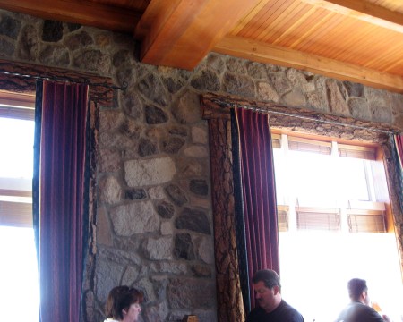 IMG_8501 Cr Lk dining two 1000